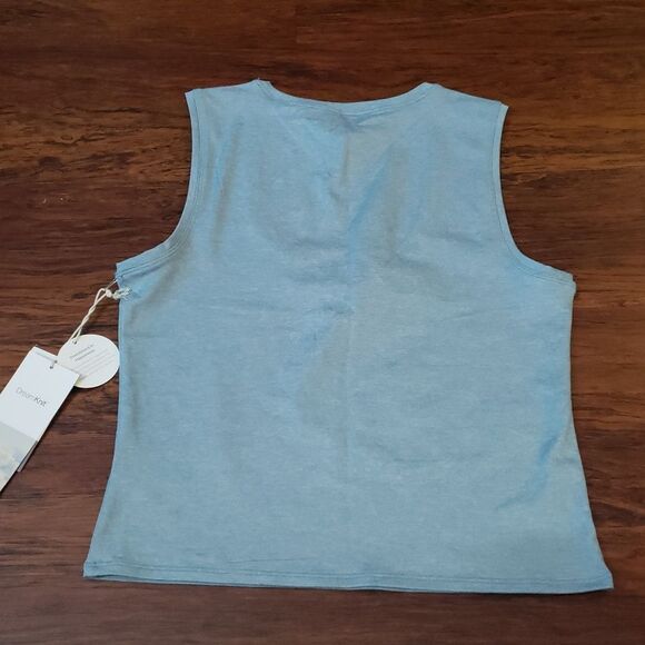 NWT Vuori Women's Blue Tank Top Size Medium - Picture 6 of 6